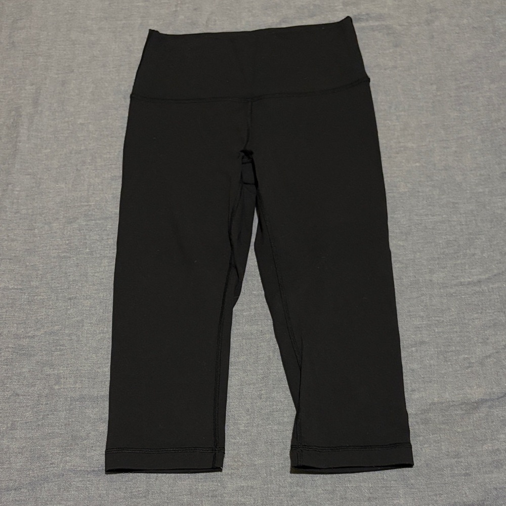 Lululemon Capris Leggings